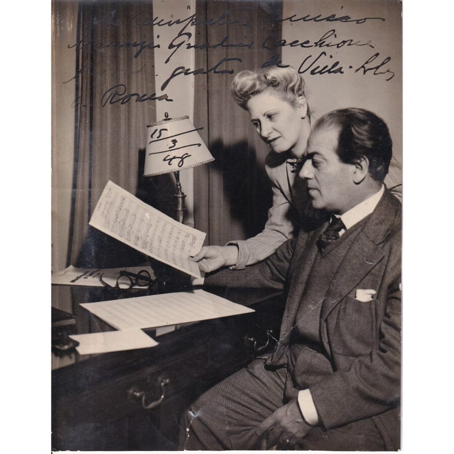 Dedicatória em fotografia de Heitor Villa-Lobos (1948) Fotografias Com certificado de autenticidade e garantia