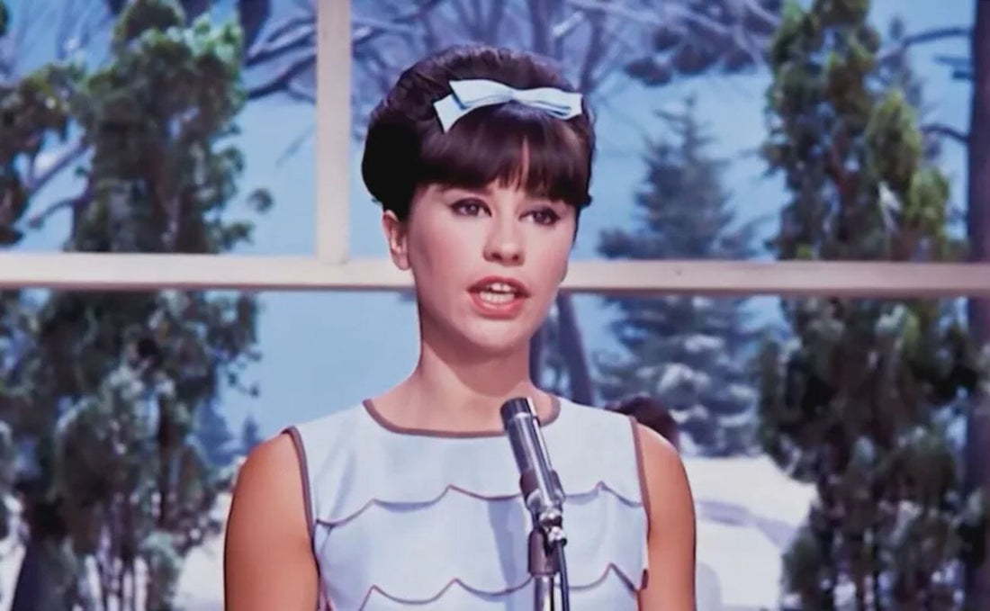 Astrud Gilberto | Assinaturas, autógrafos, dedicatórias e cartas