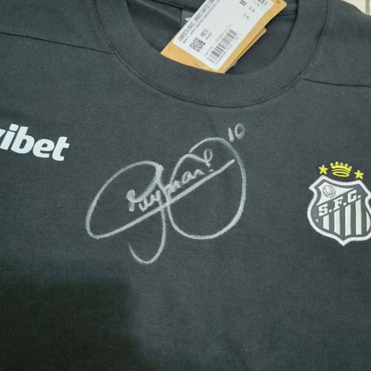Camiseta casual oficial do Santos Futebol Clube assinada por Neymar Jr. Camisas autografadas Com certificado de autenticidade e garantia 