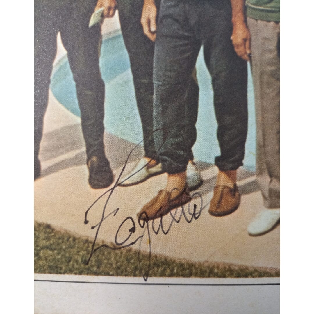 Revista “a epopeia do tri” com os autógrafos de sete jogadores, inclusive Pelé (1970) Autógrafos e dedicatórias Com certificado de autenticidade e garantia 